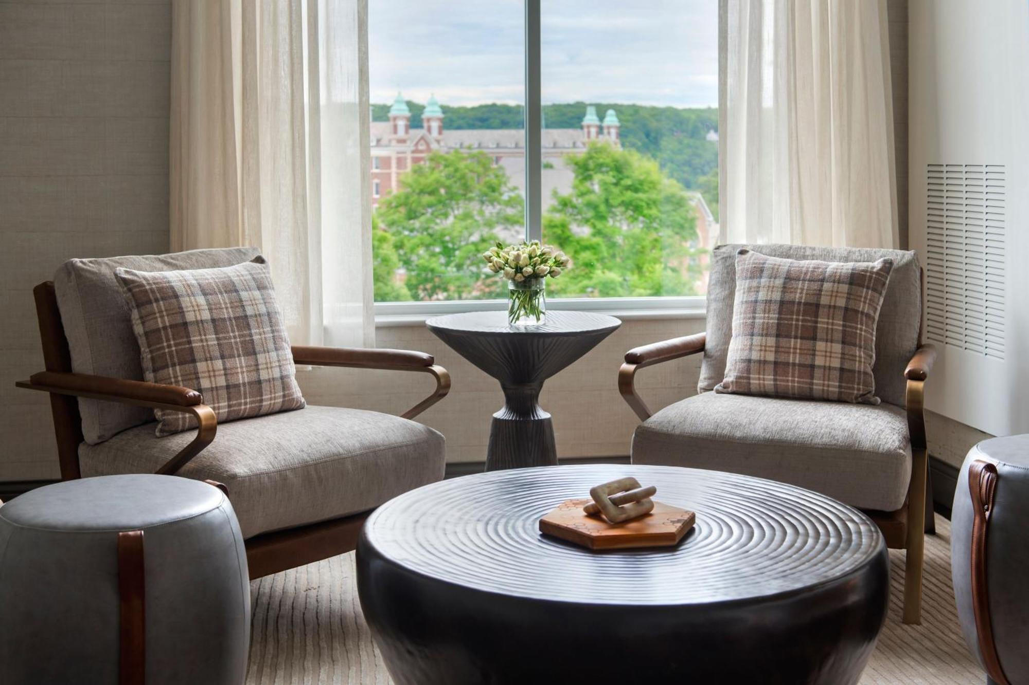 Hotel At Bellefield By Marriott Hyde Park