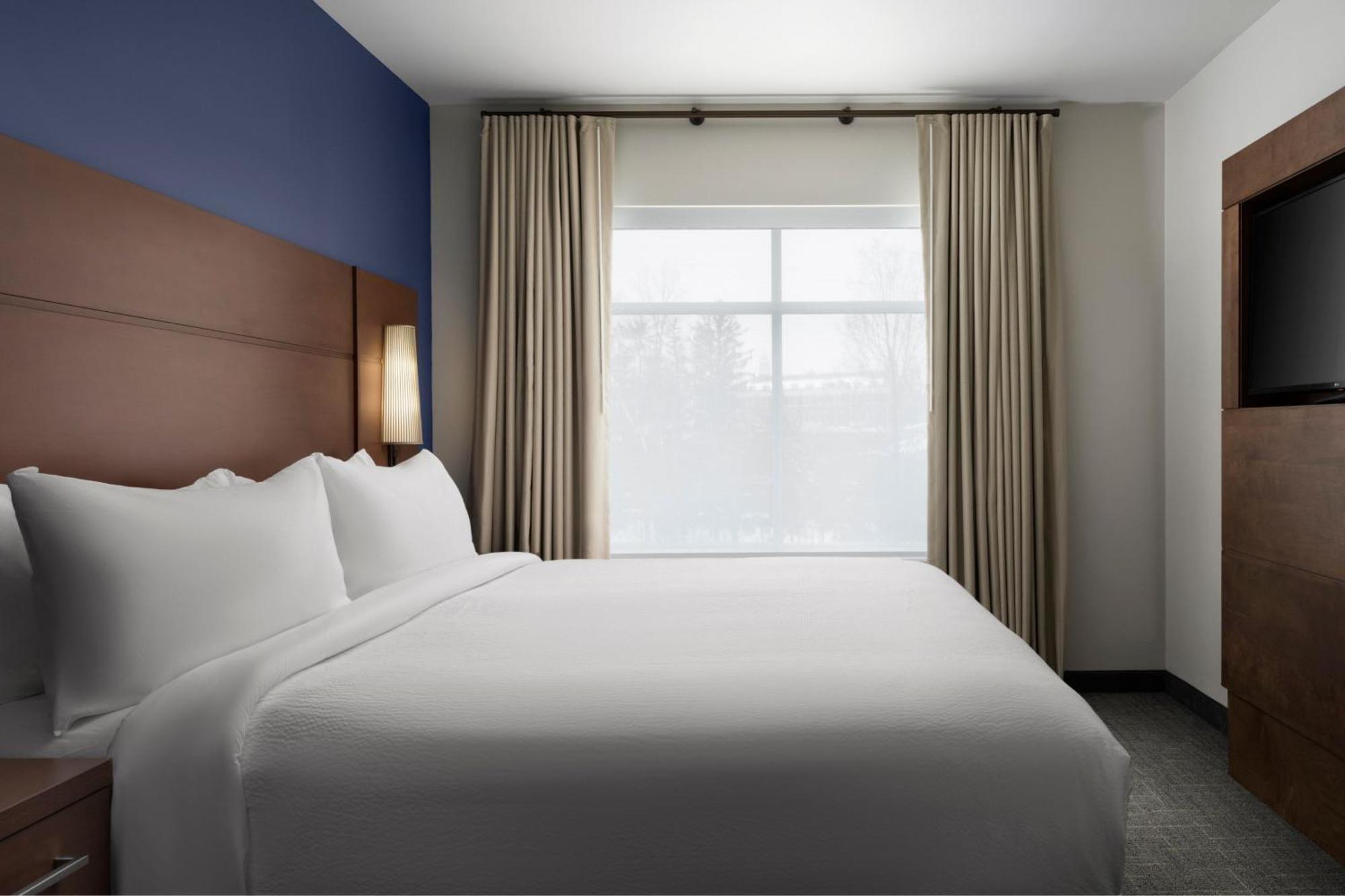 At Bellefield By Marriott Hyde Park